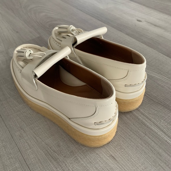 Chloe Beige Leather Loafers (Size 6) - Picture 3 of 9
